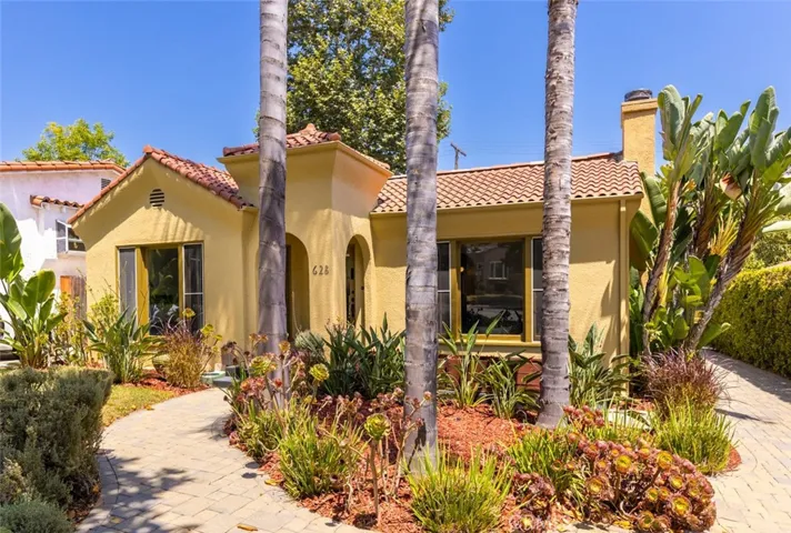 628 Corwin Avenue, Glendale, California 91206