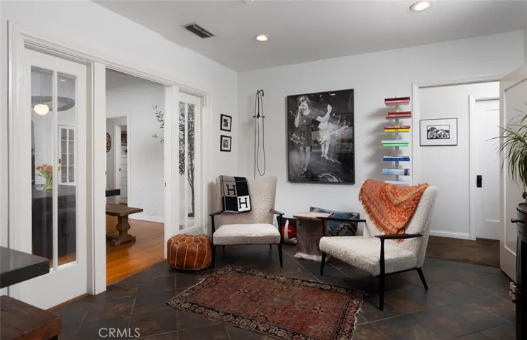 628 Corwin Avenue, Glendale, California 91206