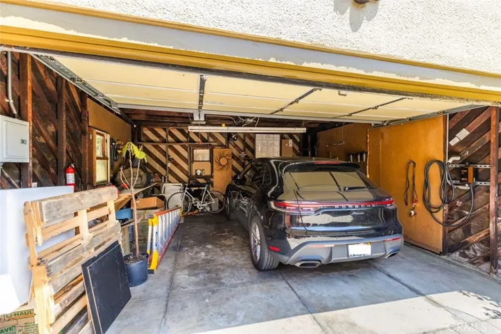 628 Corwin Avenue, Glendale, California 91206