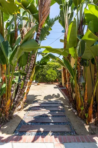 628 Corwin Avenue, Glendale, California 91206