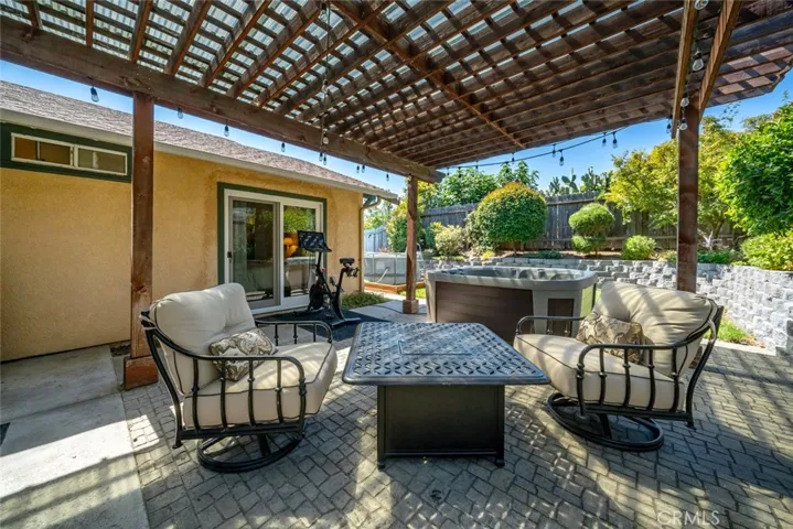 55 Honey Way, Templeton, California 93465