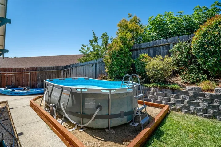 55 Honey Way, Templeton, California 93465