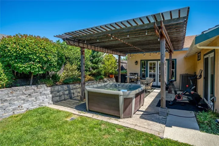 55 Honey Way, Templeton, California 93465
