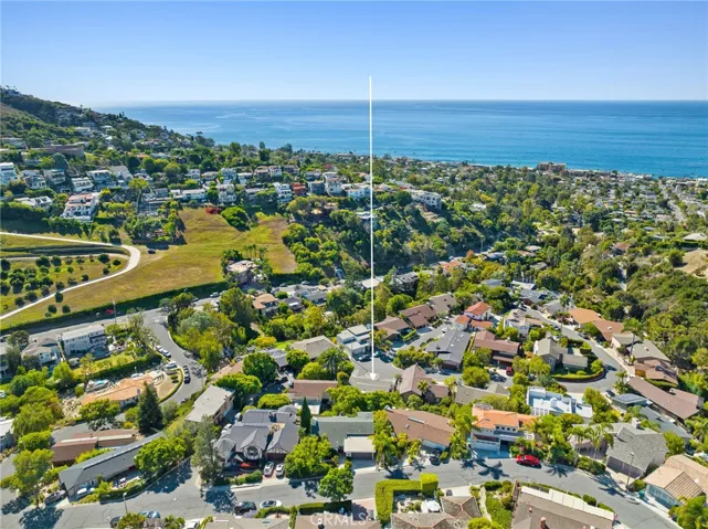 903 Meadowlark, Laguna Beach, California 92651