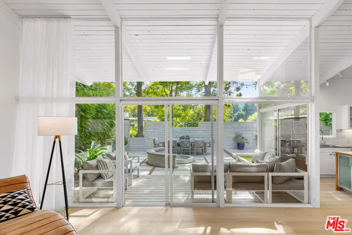 2149 Basil Lane, Los Angeles, California 90077