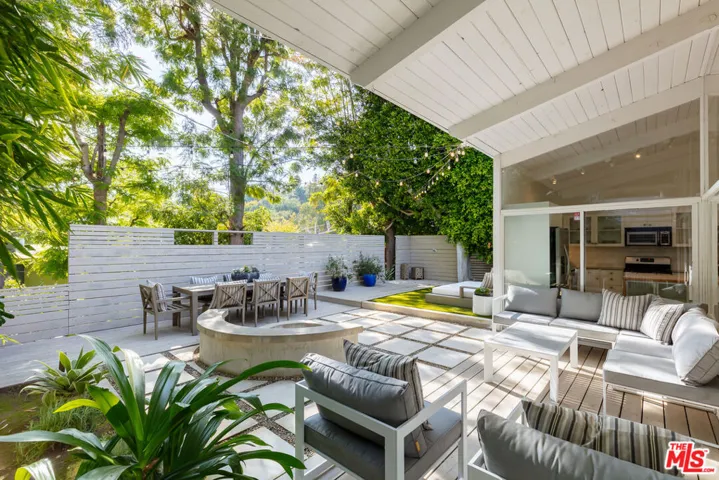 2149 Basil Lane, Los Angeles, California 90077