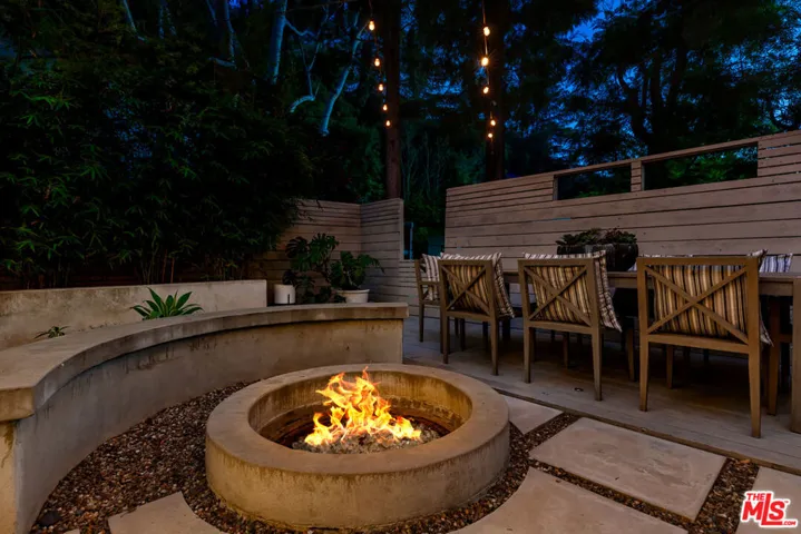 2149 Basil Lane, Los Angeles, California 90077