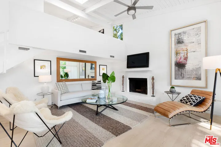 2149 Basil Lane, Los Angeles, California 90077