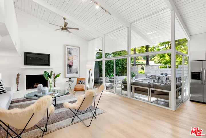 2149 Basil Lane, Los Angeles, California 90077