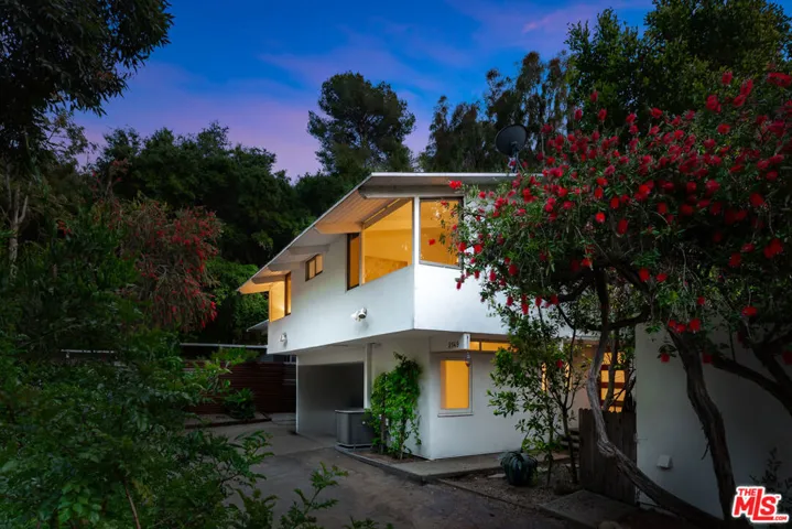2149 Basil Lane, Los Angeles, California 90077