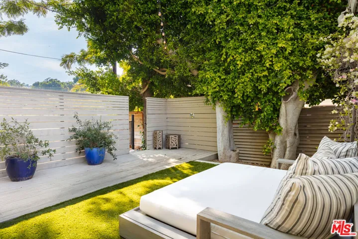 2149 Basil Lane, Los Angeles, California 90077