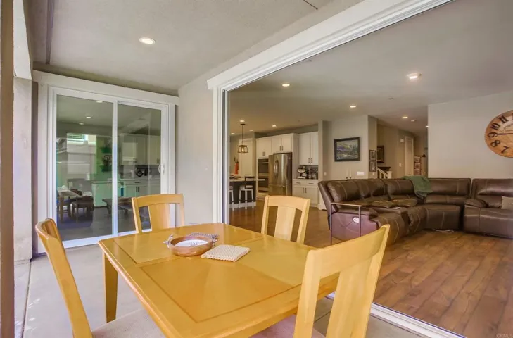 268 Shetland Hills W, Fallbrook, California 92028