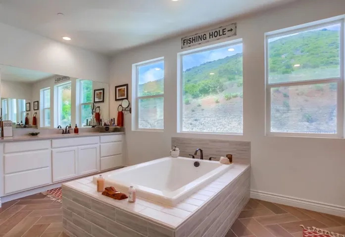 268 Shetland Hills W, Fallbrook, California 92028