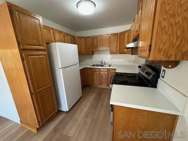 8150 Paradise Valley Ct, Spring Valley, California 91977