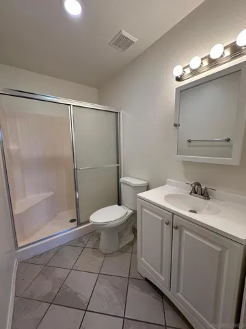 8150 Paradise Valley Ct, Spring Valley, California 91977