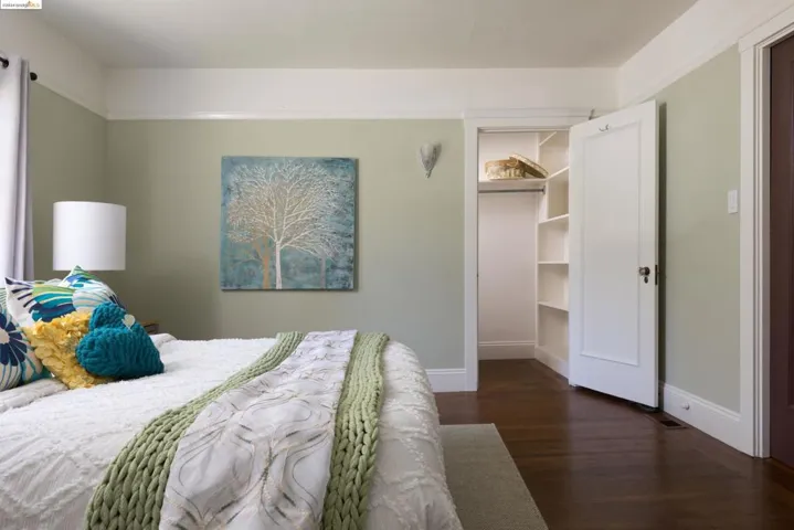 34 Jerome Ave, Piedmont, California 94611