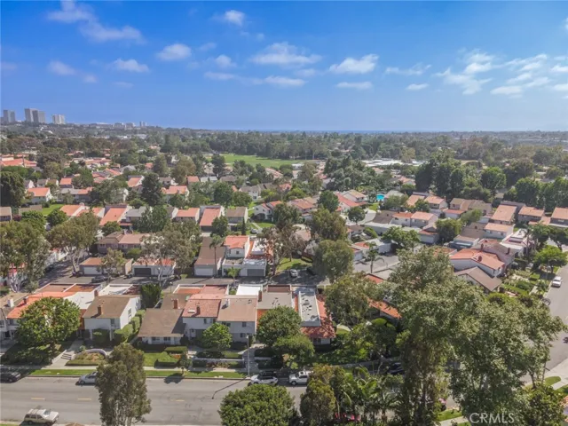 2718 Vista Del Oro, Newport Beach, California 92660