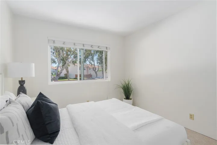 2718 Vista Del Oro, Newport Beach, California 92660