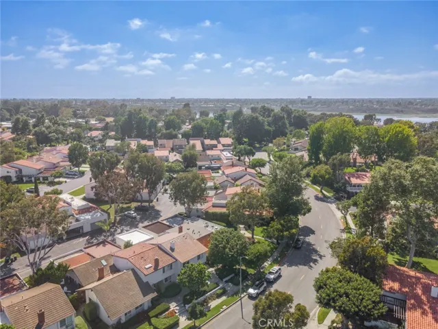 2718 Vista Del Oro, Newport Beach, California 92660