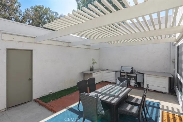 2718 Vista Del Oro, Newport Beach, California 92660