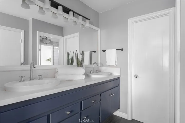 2718 Vista Del Oro, Newport Beach, California 92660