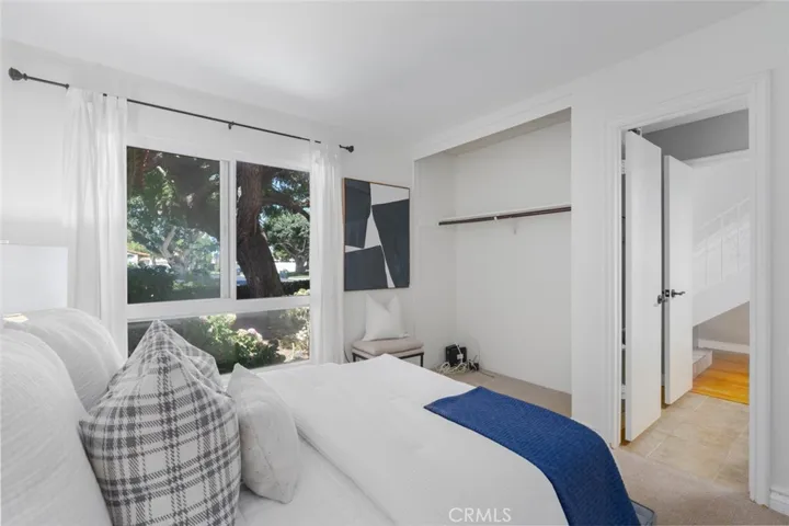 2718 Vista Del Oro, Newport Beach, California 92660