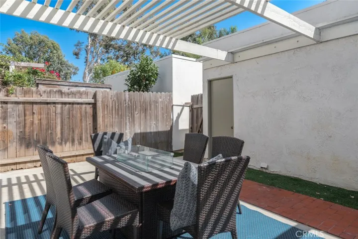 2718 Vista Del Oro, Newport Beach, California 92660