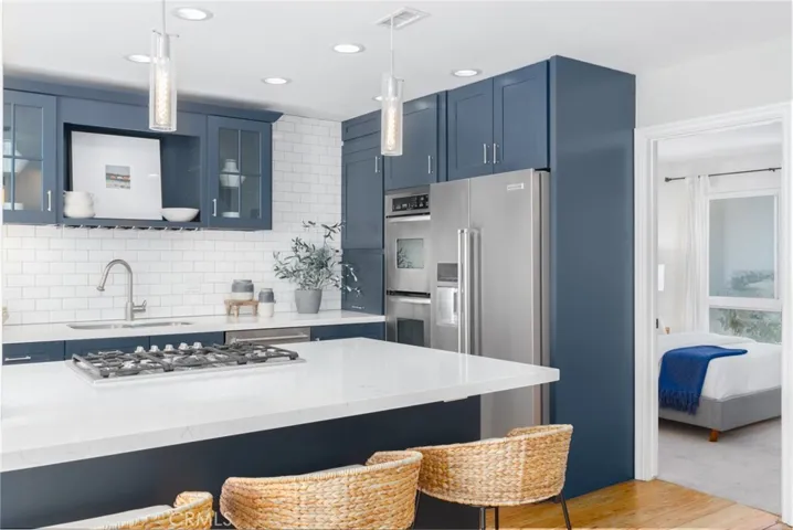 2718 Vista Del Oro, Newport Beach, California 92660