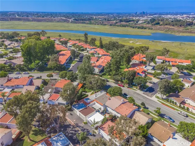 2718 Vista Del Oro, Newport Beach, California 92660