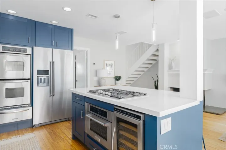 2718 Vista Del Oro, Newport Beach, California 92660
