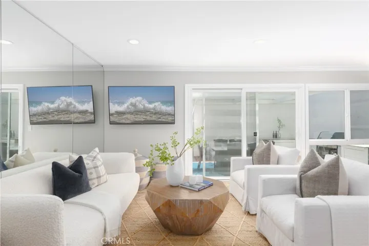 2718 Vista Del Oro, Newport Beach, California 92660
