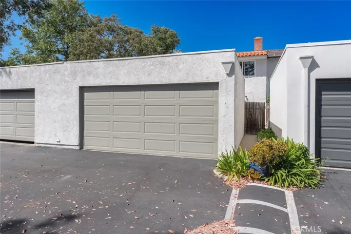 2718 Vista Del Oro, Newport Beach, California 92660