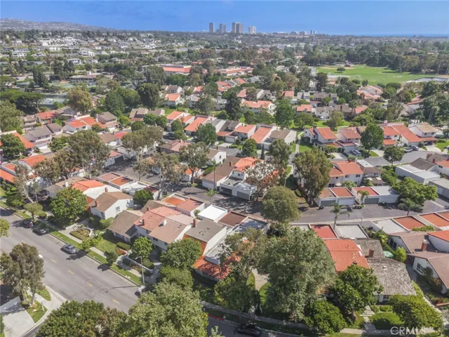 2718 Vista Del Oro, Newport Beach, California 92660