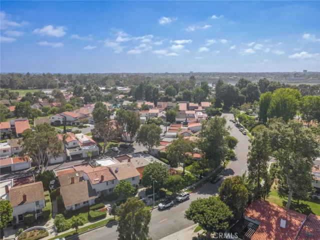 2718 Vista Del Oro, Newport Beach, California 92660