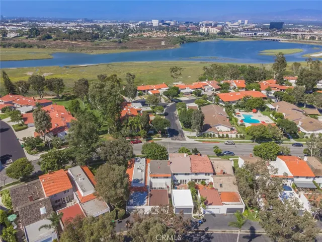 2718 Vista Del Oro, Newport Beach, California 92660