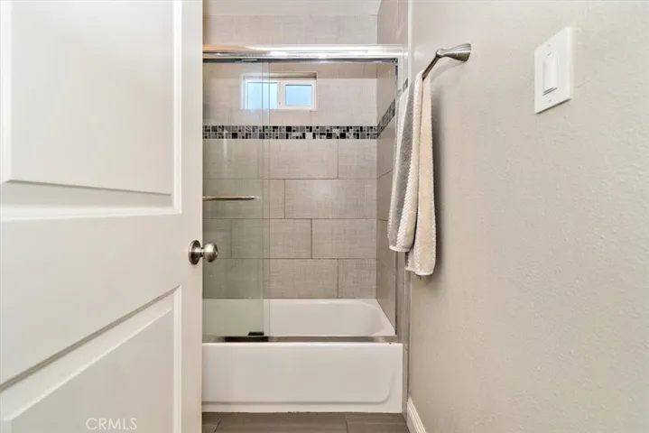 3925 N Conlon Avenue, Covina, California 91722