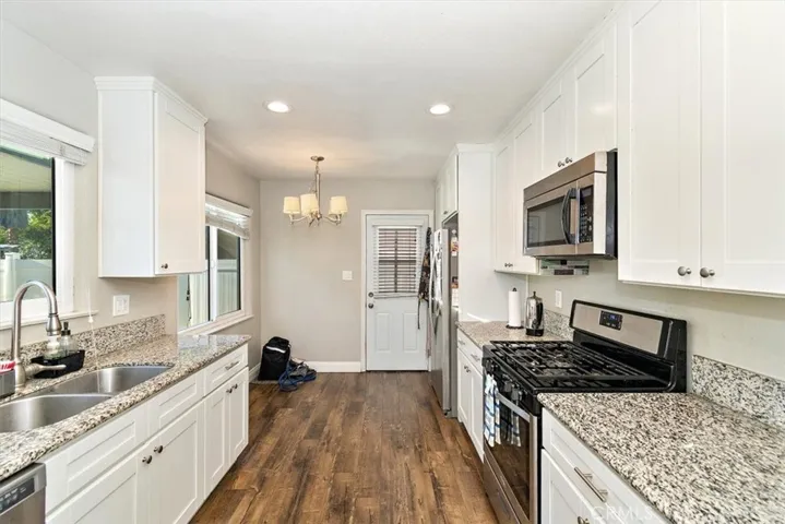 3925 N Conlon Avenue, Covina, California 91722