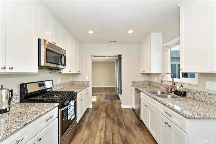 3925 N Conlon Avenue, Covina, California 91722