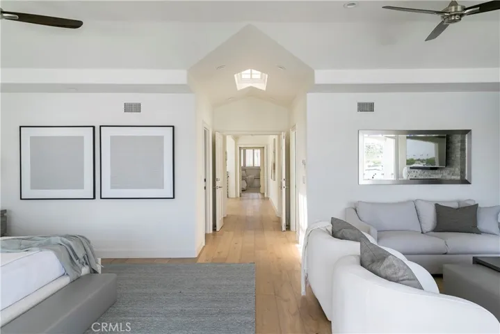704 Via Lido Nord, Newport Beach, California 92663
