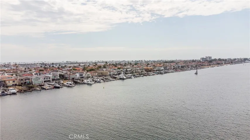 704 Via Lido Nord, Newport Beach, California 92663
