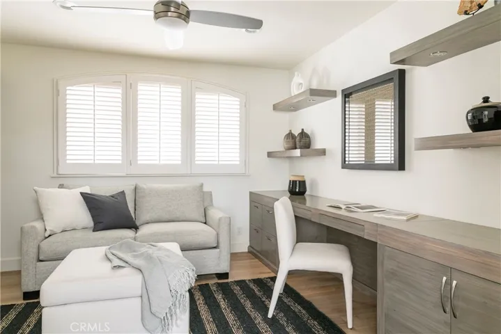 704 Via Lido Nord, Newport Beach, California 92663