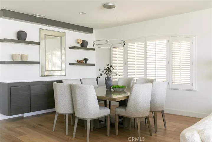 704 Via Lido Nord, Newport Beach, California 92663