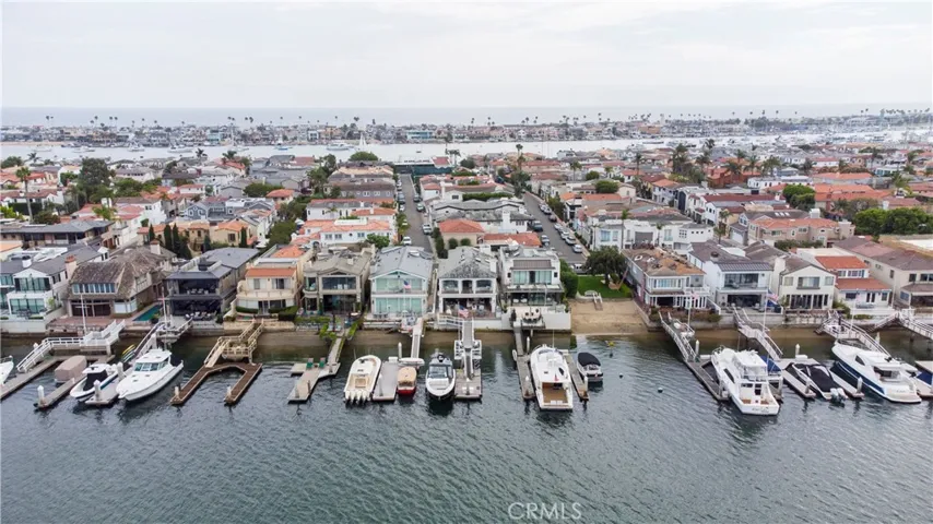 704 Via Lido Nord, Newport Beach, California 92663