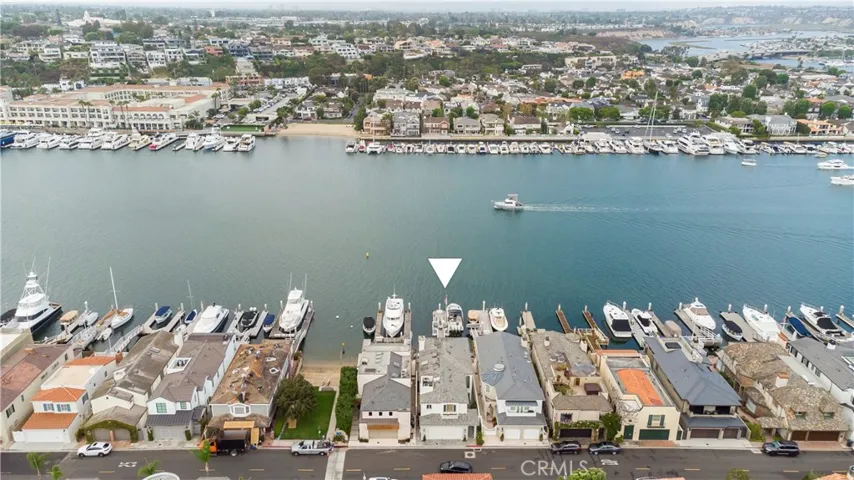 704 Via Lido Nord, Newport Beach, California 92663