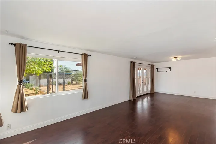 56461 Lowe Avenue, Yucca Valley, California 92284