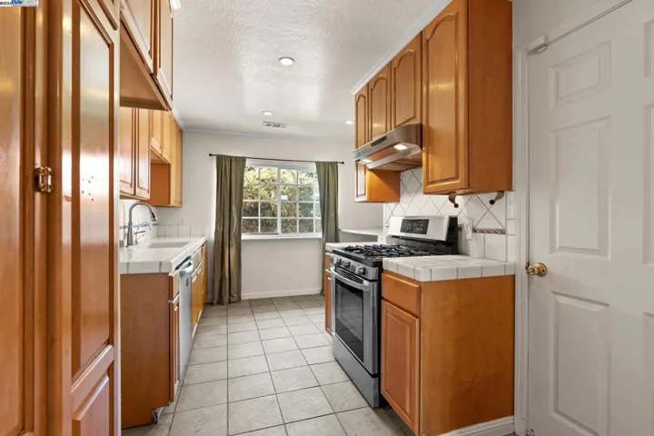 217 Concord St, Vallejo, California 94591