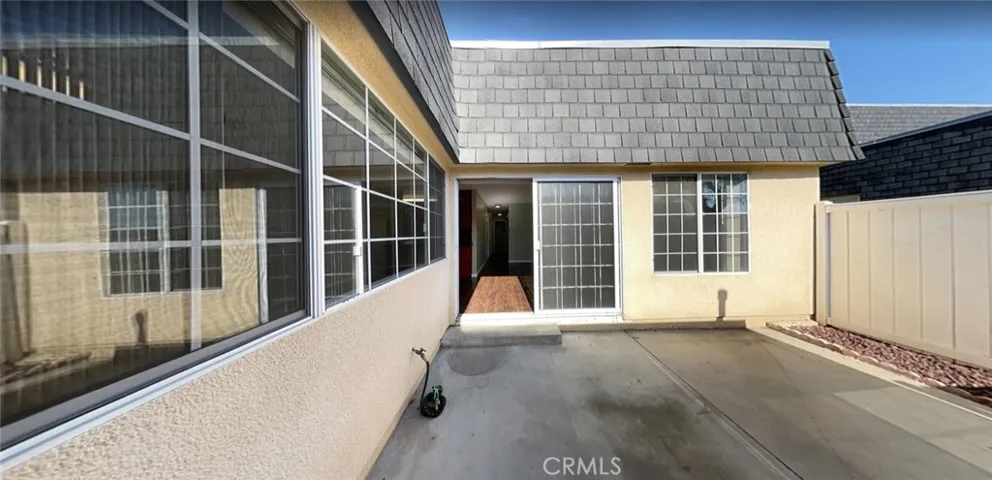 19124 Hamlin Street 1, Reseda, California 91335