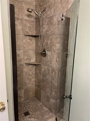 19124 Hamlin Street 1, Reseda, California 91335