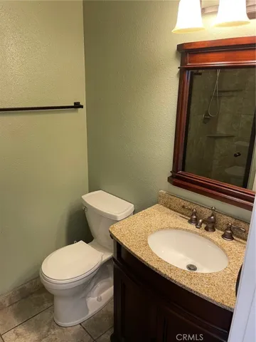 19124 Hamlin Street 1, Reseda, California 91335