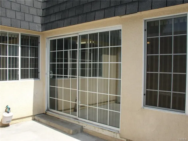 19124 Hamlin Street 1, Reseda, California 91335